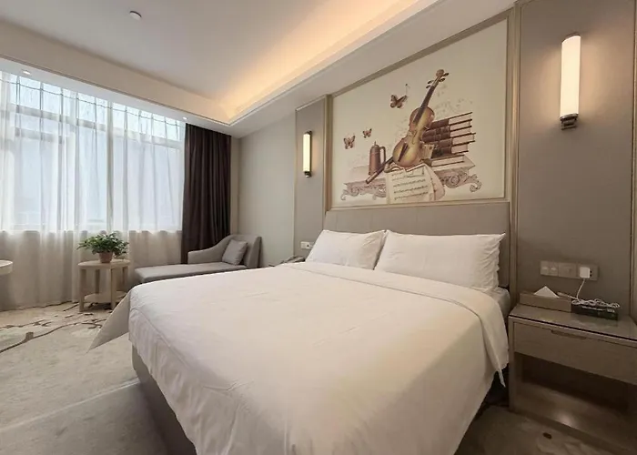 Vienna Hotel Hunan Yueyang Lingji Xingang Bonded Area